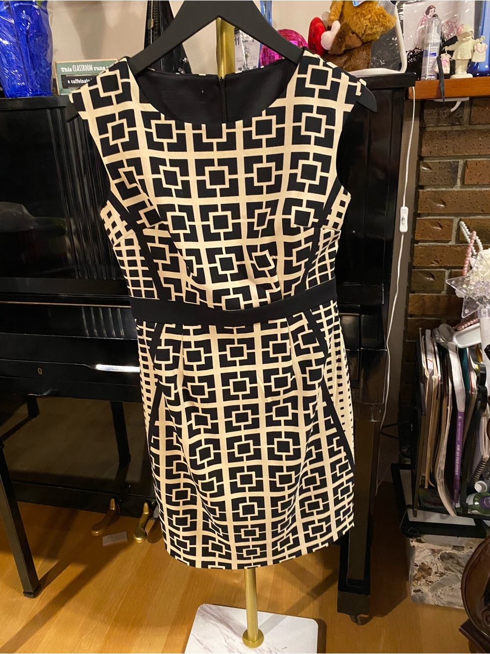 Black & Cream Geometric Sheath Dress